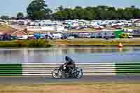 Vintage-motorcycle-club;eventdigitalimages;mallory-park;mallory-park-trackday-photographs;no-limits-trackdays;peter-wileman-photography;trackday-digital-images;trackday-photos;vmcc-festival-1000-bikes-photographs